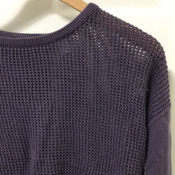 Joe Fresh Active sweater - Picture 2 of 6